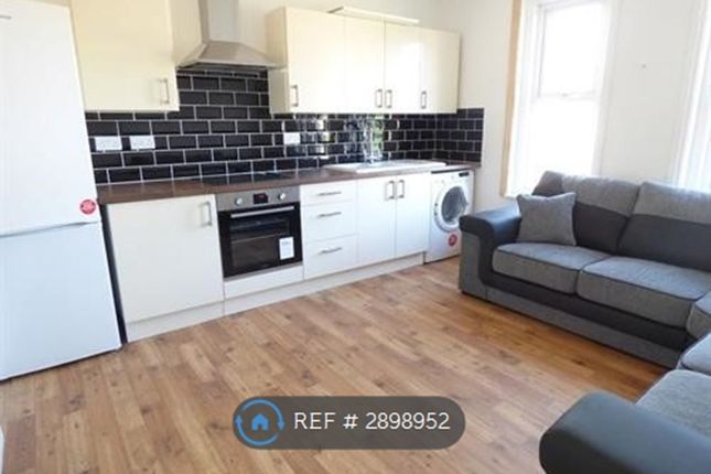 Parkwood Road, Southbourne, Bournemouth photo 3