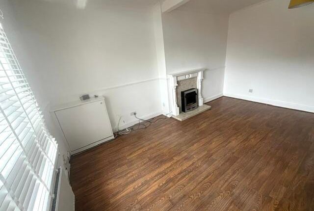 24, Moss Side Avenue, Airdrie, Moss Side Avenue, Airdrie, Airdrie photo 4