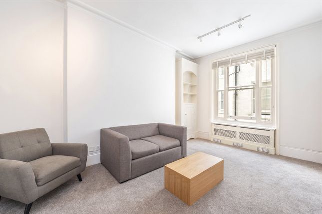 Flat to rent in St. Martin's Lane, Covent Garden, London