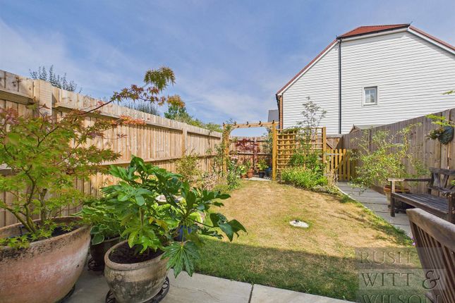 26, Elizabeth Gardens, Northiam photo 3