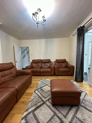 Thumbnail End terrace house to rent in Ampleforth Road, London