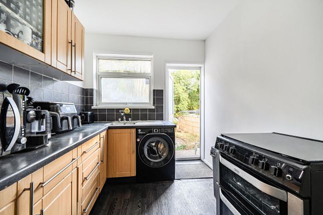 13, Longland Drive, Totteridge photo 4