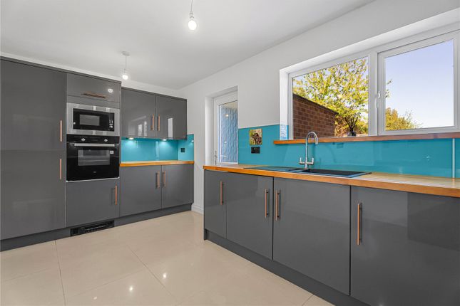 38, Queensway, Melton Mowbray photo 2
