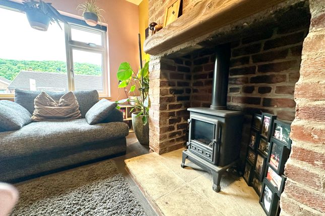 29, Chestnut Avenue, Todmorden photo 4