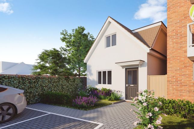 2-bed detached on 23 Finches Close, Stanford-Le-Hope, £350,000