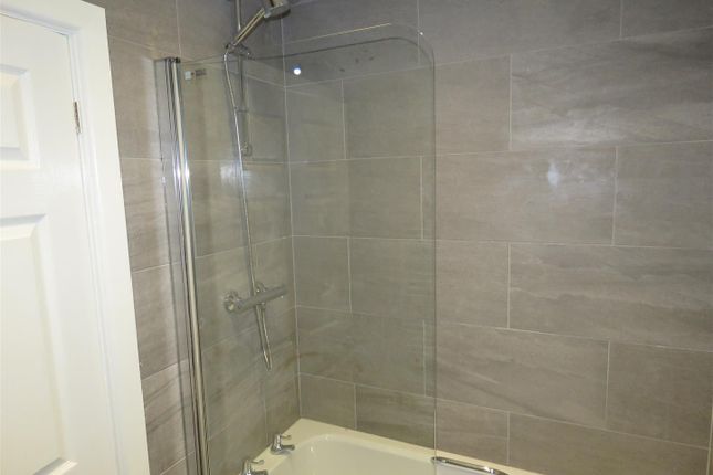 52, Monckton Road, South Yorkshire photo 5
