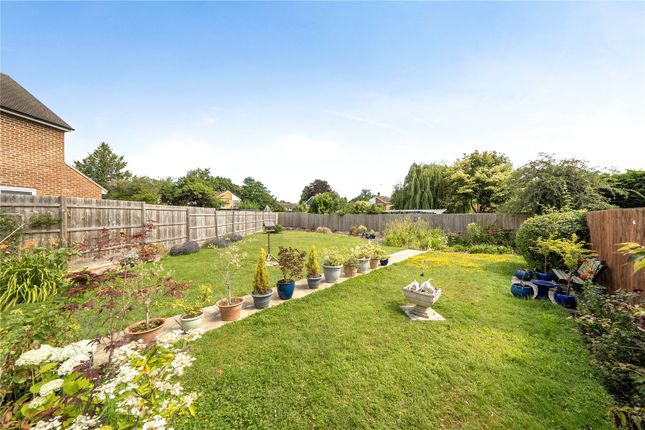 19, Lambourne Crescent, Bicester photo 4