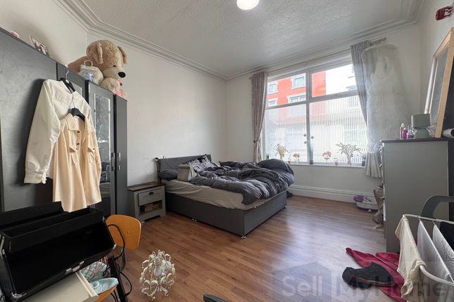5 St. Bedes Avenue, Blackpool photo 4