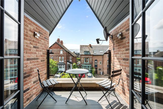 3, Trafford Road, Cheshire photo 3
