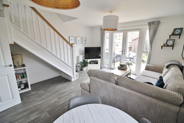 9, Pakenham Road, Waterlooville photo 3