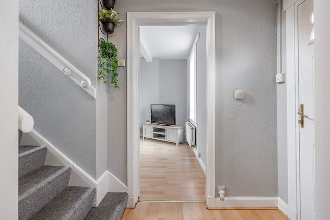 25, Upper Bathville, Armadale photo 4