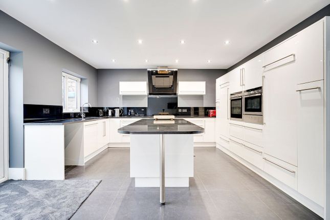 Kingsmead, Sawbridgeworth photo 3