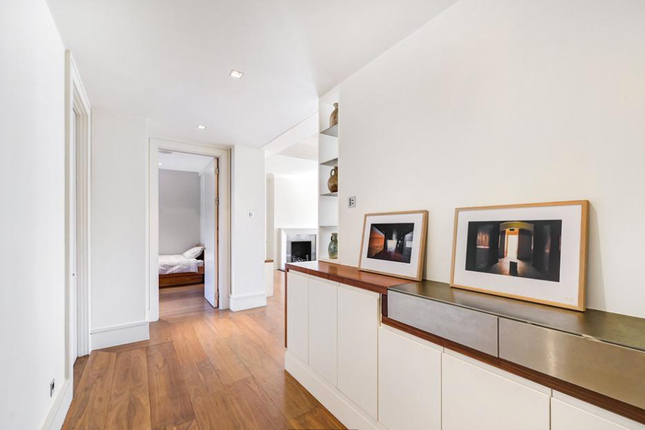Flat 11, 193 Queens Gate, Queens Gate, London photo 2