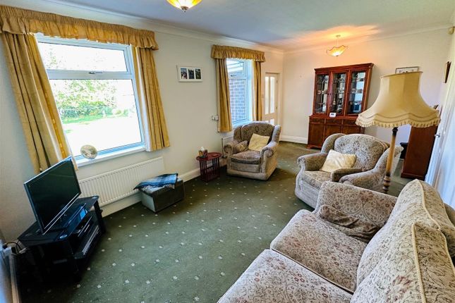 Detached bungalow for sale in Lodge Lane, Gowdall, Goole