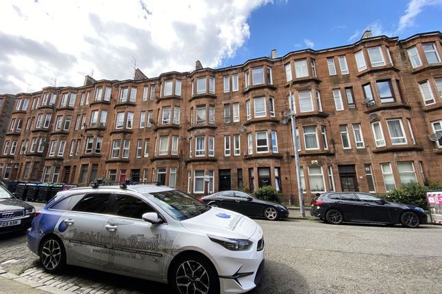 Thumbnail Flat to rent in 34 Aberdour Street, Dennistoun, Glasgow