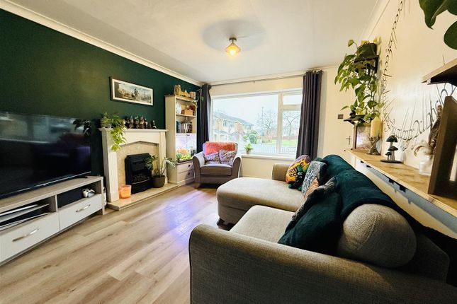 23, Stonehaven Close, Coalville photo 4
