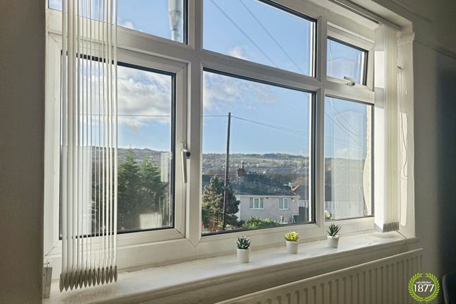 60 Brunshaw Avenue, Burnley photo 4