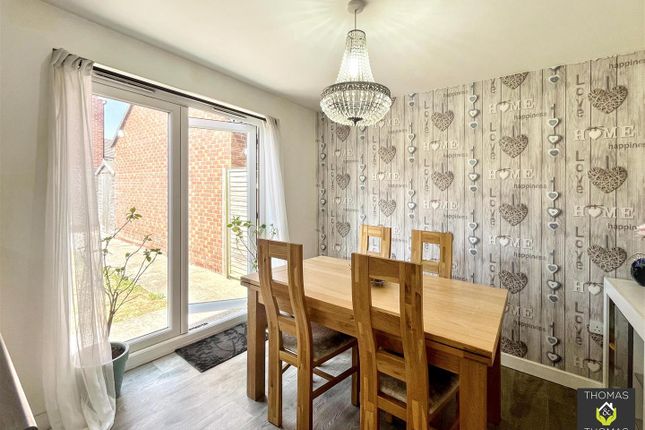 2, Hawfinch Road, Gloucester photo 3