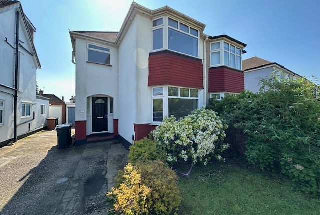 Thumbnail Semi-detached house to rent in Watford Road, Croxley Green