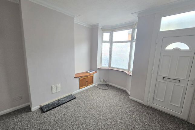 31, Bassett Street, Leicester photo 3