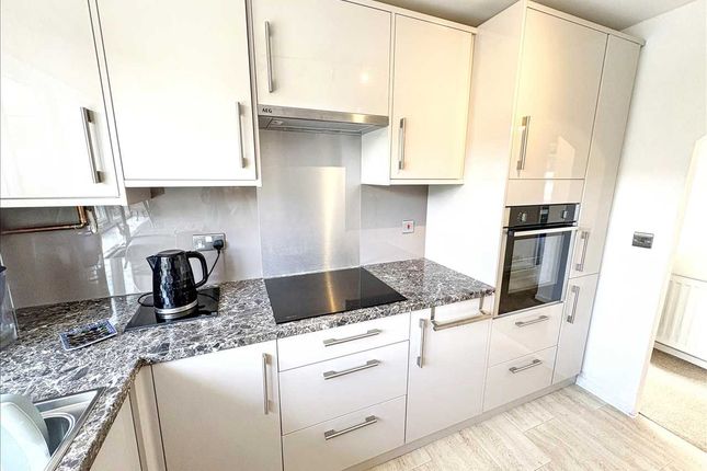 9, Sycamore Close, Selston photo 4