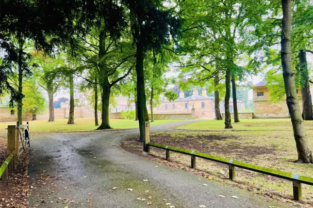 Hickleton Hall , Hickleton Estate , Doncaster photo 5