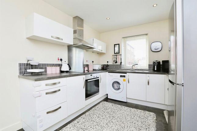 Town house for sale in Rotherham Road, Dinnington, Sheffield