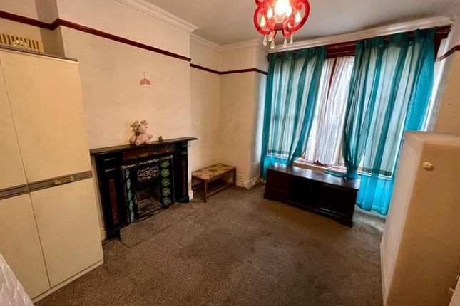 21, Townsend Road, Southall photo 5