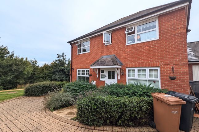 Thumbnail Property to rent in Cowslip Way, Andover