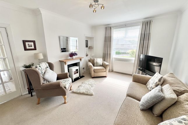 22, Loccard Road, Stevenston photo 3