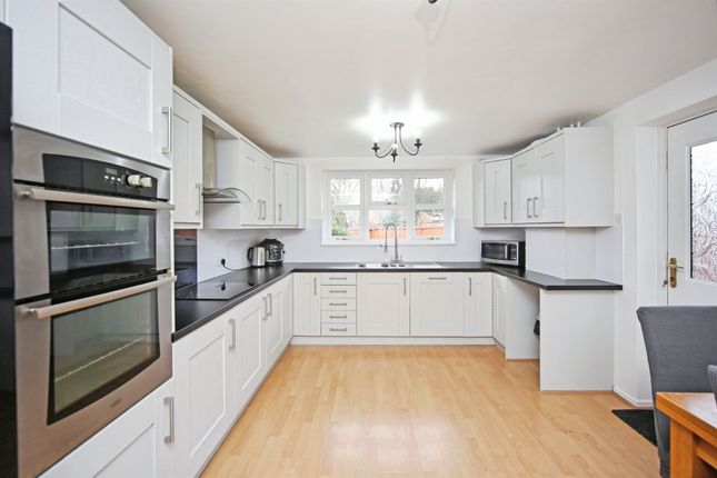 16, Stableford Close, Birmingham photo 3