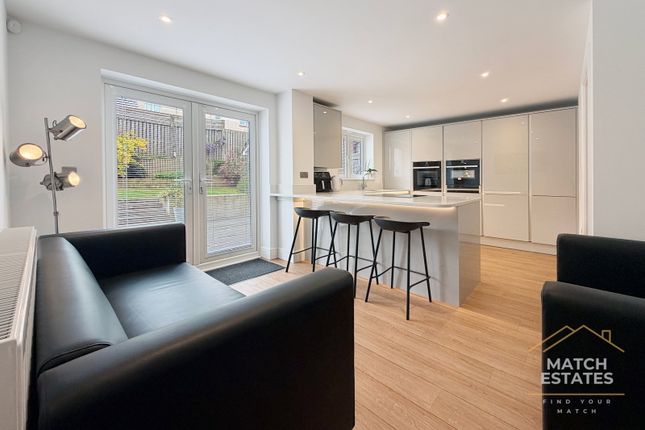 12, Field View Road, Dover photo 4