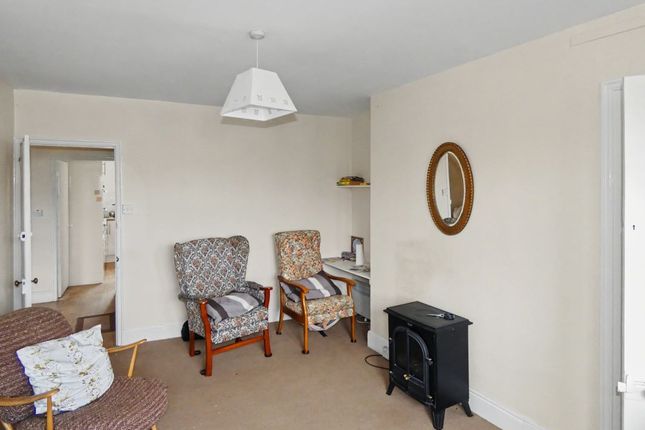 32C, Rutland Street, Filey photo 3