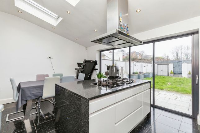 Terraced house for sale in Wessex Avenue, Bristol