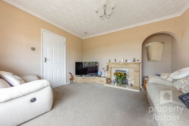 11, Christine Road, Norwich photo 4