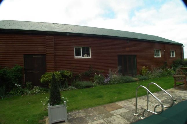 2 Bed Property To Rent In The Barn Lower Hardres Canterbury