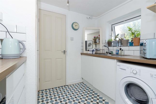 2, 25, New England Road, Brighton photo 3