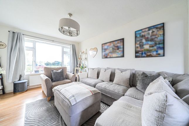 Hawthorn Way, Henlow photo 3