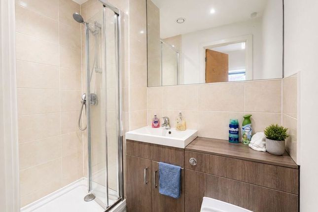 Flat 19 Charter House, 426 Avebury Boulevard, Milton Keynes photo 4