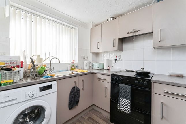 21, Bluebell Walk, Brandon photo 3