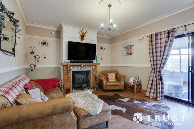 7 Quarryfields, Mirfield photo 4