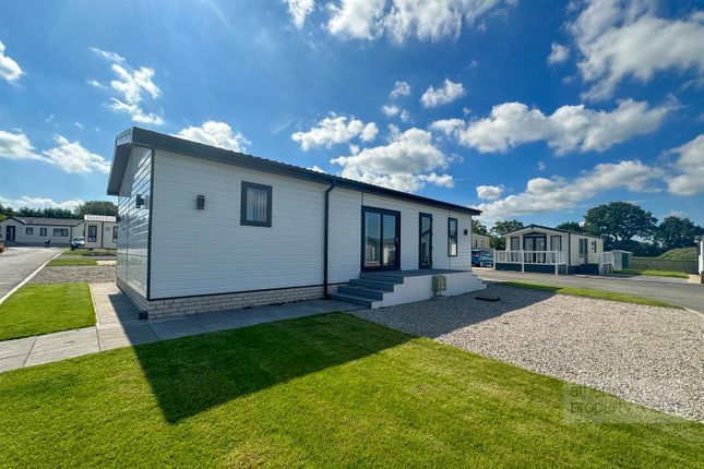 Mobile/park home for sale in Ledale Mobile Home Park, Clayton Le Dale, Ribble Valley