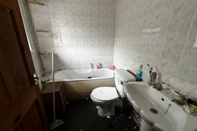 1, Duffryn Terrace, Porth photo 4