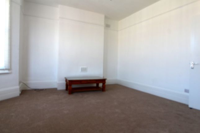28c, Arbuthnot Road, London photo 5