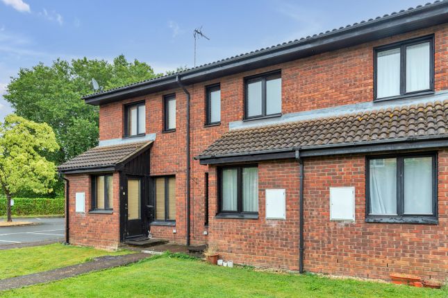 Thumbnail Terraced house for sale in Aspen Close, Staines-Upon-Thames