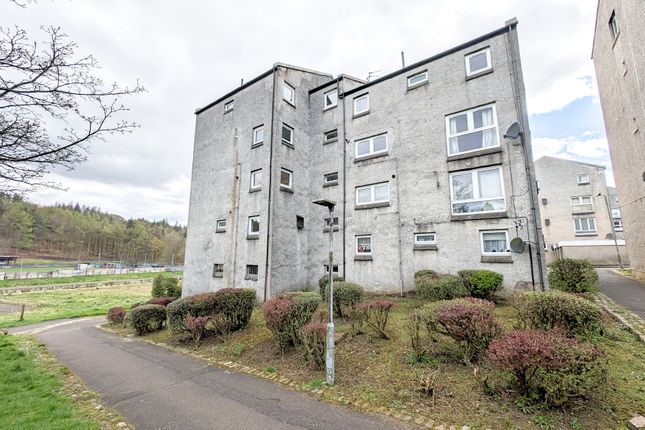 Flat for sale in The Auld Road, Glasgow