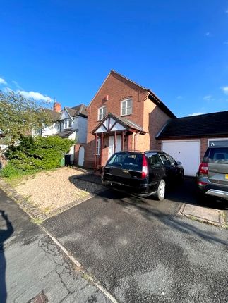 Thumbnail Detached house for sale in Copeland Road, Leicester