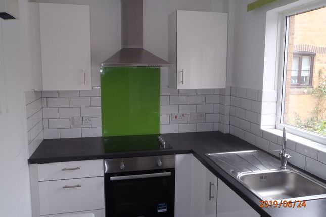 26, Chennells Close, Hitchin photo 3