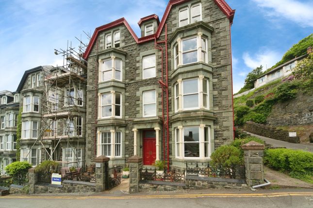 Thumbnail Flat for sale in St Johns Hill, Barmouth