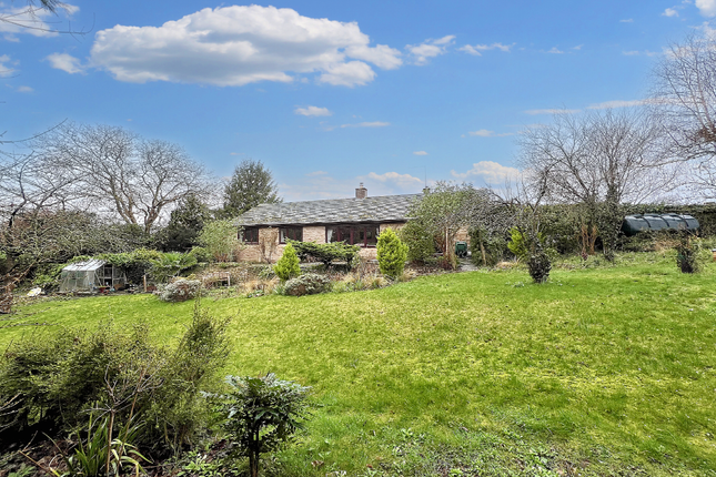 Thumbnail Detached bungalow for sale in Stanford Road, Faringdon